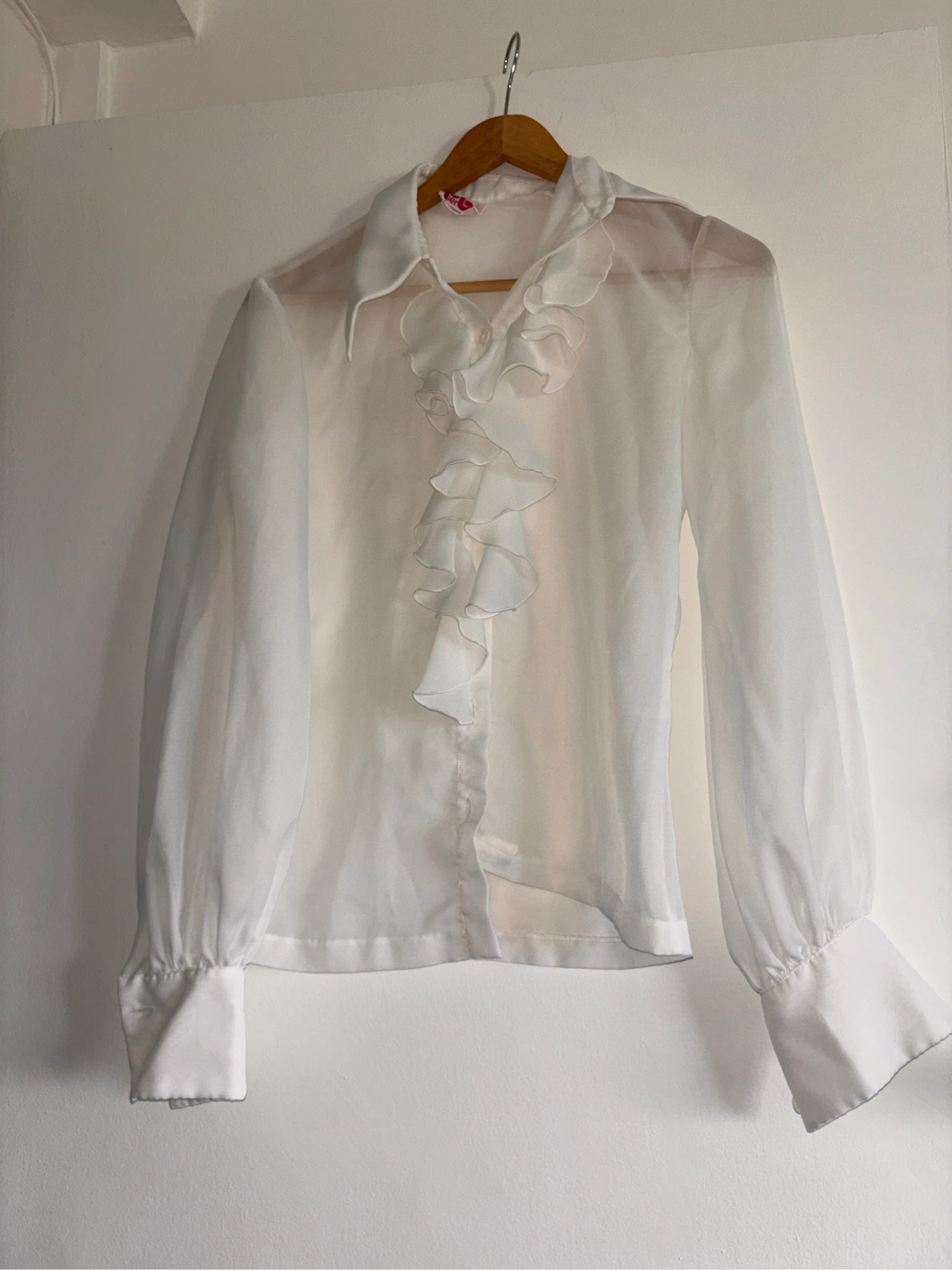 Pretty shirt size 40 – photo 3